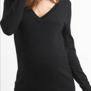Gap women’s v neck sweater